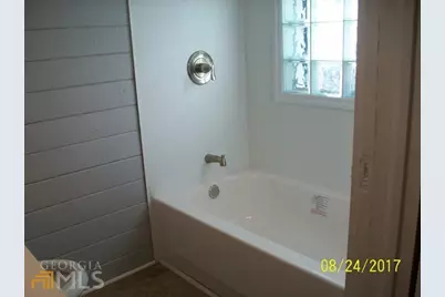 204 Georgia Avenue #B, Winder, GA 30680 - Photo 17