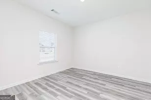 306 Sunfish Cir, Jefferson, GA 30549 - Photo 5