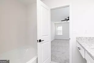 306 Sunfish Cir, Jefferson, GA 30549 - Photo 17