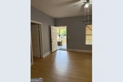 1006 West College Street Extension, Griffin, GA 30224 - Photo 5