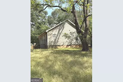 1006 West College Street Extension, Griffin, GA 30224 - Photo 17