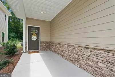 111 Vineyard Walk, Carrollton, GA 30117 - Photo 3