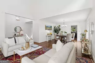 440 Greenlaurel Dr, Sandy Springs, GA 30342 - Photo 5