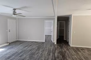 26 Spring Lake Dr, Hawkinsville, GA 31036 - Photo 3