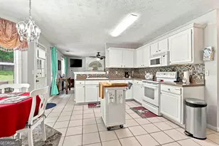 12198 Crestwood Ct, Fayetteville, GA 30215 - Photo 17