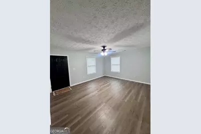1300 Hill Street, Comer, GA 30629 - Photo 9