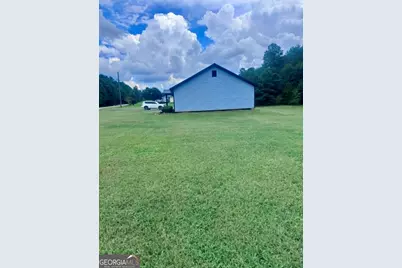1300 Hill Street, Comer, GA 30629 - Photo 3