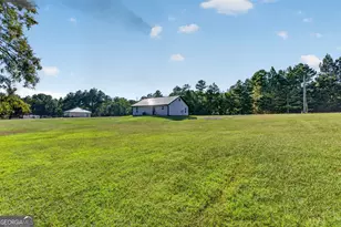 1300 Hill St, Comer, GA 30629 - Photo 35