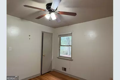 6051 Ledgewood Drive, Forest Park, GA 30297 - Photo 11