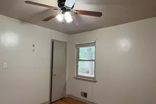 6051 Ledgewood Dr, Forest Park, GA 30297 - Photo 11
