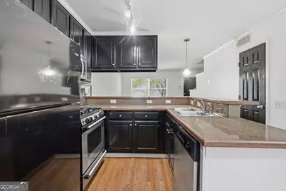 2232 Dunseath Avenue NW #APT 105, Atlanta, GA 30318 - Photo 5