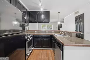 2232 Dunseath Ave NW, Atlanta, GA 30318 - Photo 5