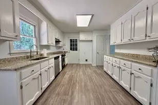 140 Senora Pl, Macon, GA 31210 - Photo 5