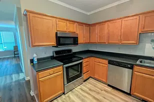 370 Brentwood Dr, Newnan, GA 30263 - Photo 9