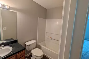370 Brentwood Dr, Newnan, GA 30263 - Photo 11