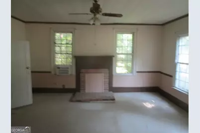 135 Jennings Street SE, Crawfordville, GA 30631 - Photo 9
