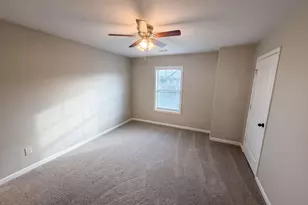 2772 Bluestone Dr SW, South Fulton, GA 30331 - Photo 11