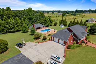 240 Community House Rd, Barnesville, GA 30204 - Photo 79