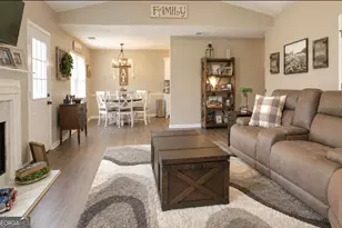 137 Meadow View Dr, Jackson, GA 30233 - Photo 13