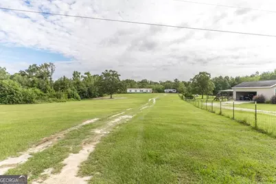 1222 Bowers Cemetery Road, Cochran, GA 31014 - Photo 5