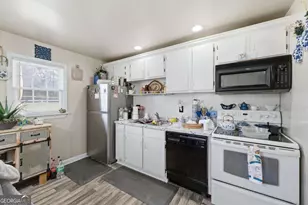 8325 Chicago Ave, Douglasville, GA 30134 - Photo 3