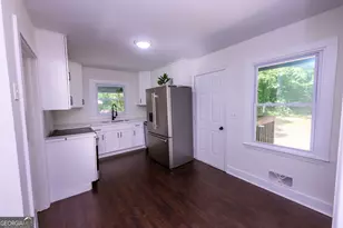 2970 Humphries Dr SE, Atlanta, GA 30354 - Photo 13