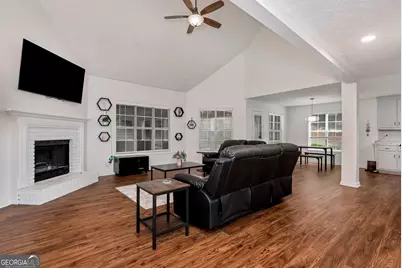 4130 Lake Drive, Loganville, GA 30052 - Photo 9