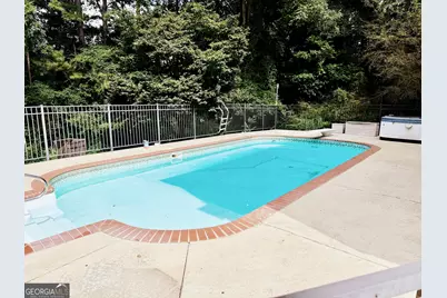 206 Sturbridge Drive, Lagrange, GA 30240 - Photo 3