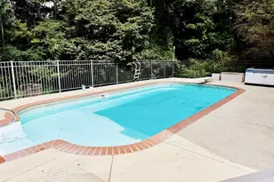 206 Sturbridge Dr, Lagrange, GA 30240 - Photo 3