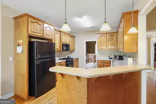 4301 Gladys Ct, McDonough, GA 30252 - Photo 7