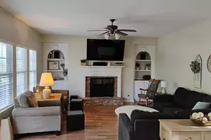 6605 Grove Crossing Ct, Cumming, GA 30028 - Photo 11