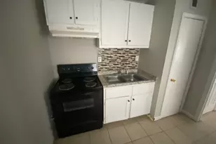 2208 Roosevelt Ave, Macon, GA 31204 - Photo 11