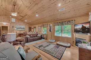 113 Biddy Mountain Ln, Tiger, GA 30576 - Photo 11