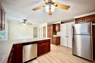 113 Bob White Dr, Dublin, GA 31021 - Photo 9