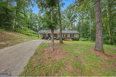4 Shadowood Court SE, Silver Creek, GA 30173 - Photo 3