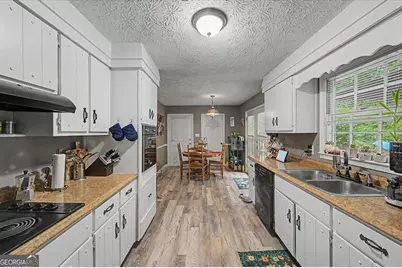 4 Shadowood Court SE, Silver Creek, GA 30173 - Photo 17