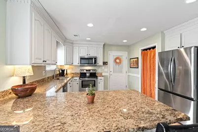 218 Ellicott Drive, Warner Robins, GA 31088 - Photo 11