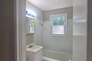 4528 Shadow Lawn Dr, Macon, GA 31210 - Photo 7
