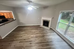 2176 Executive Dr, Duluth, GA 30096 - Photo 9