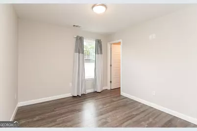 410 A N Caswell Street, Glennville, GA 30427 - Photo 29