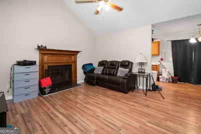 8 Priscilla Drive, Grantville, GA 30220 - Photo 5