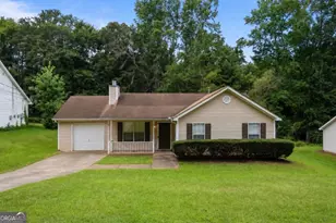 8 Priscilla Dr, Grantville, GA 30220 - Photo 1