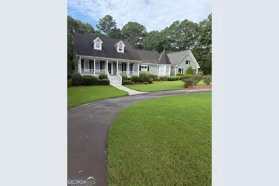 2820 Bay Ridge Drive, Loganville, GA 30052 - Photo 1