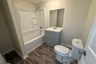 315 Bradley Ct, East Dublin, GA 31027 - Photo 9