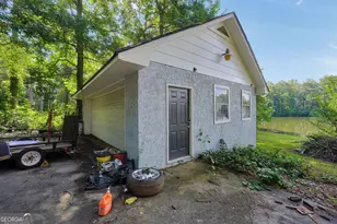 1327 Lakeshore Dr, Griffin, GA 30224 - Photo 59