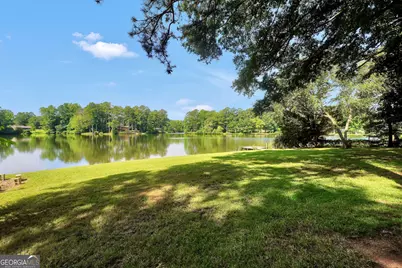 1327 Lakeshore Drive, Griffin, GA 30224 - Photo 61