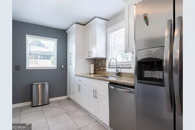2603 Oldknow Drive NW, Atlanta, GA 30318 - Photo 9