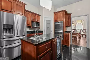 564 Tremain Dr, Hinesville, GA 31313 - Photo 17