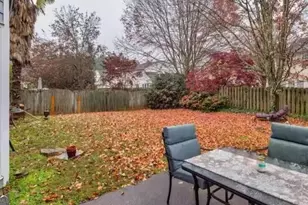 2465 Lunetta Ln, Alpharetta, GA 30004 - Photo 3