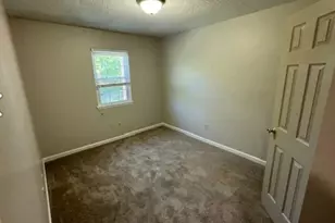 37 McIntosh Pkwy, Newnan, GA 30263 - Photo 7